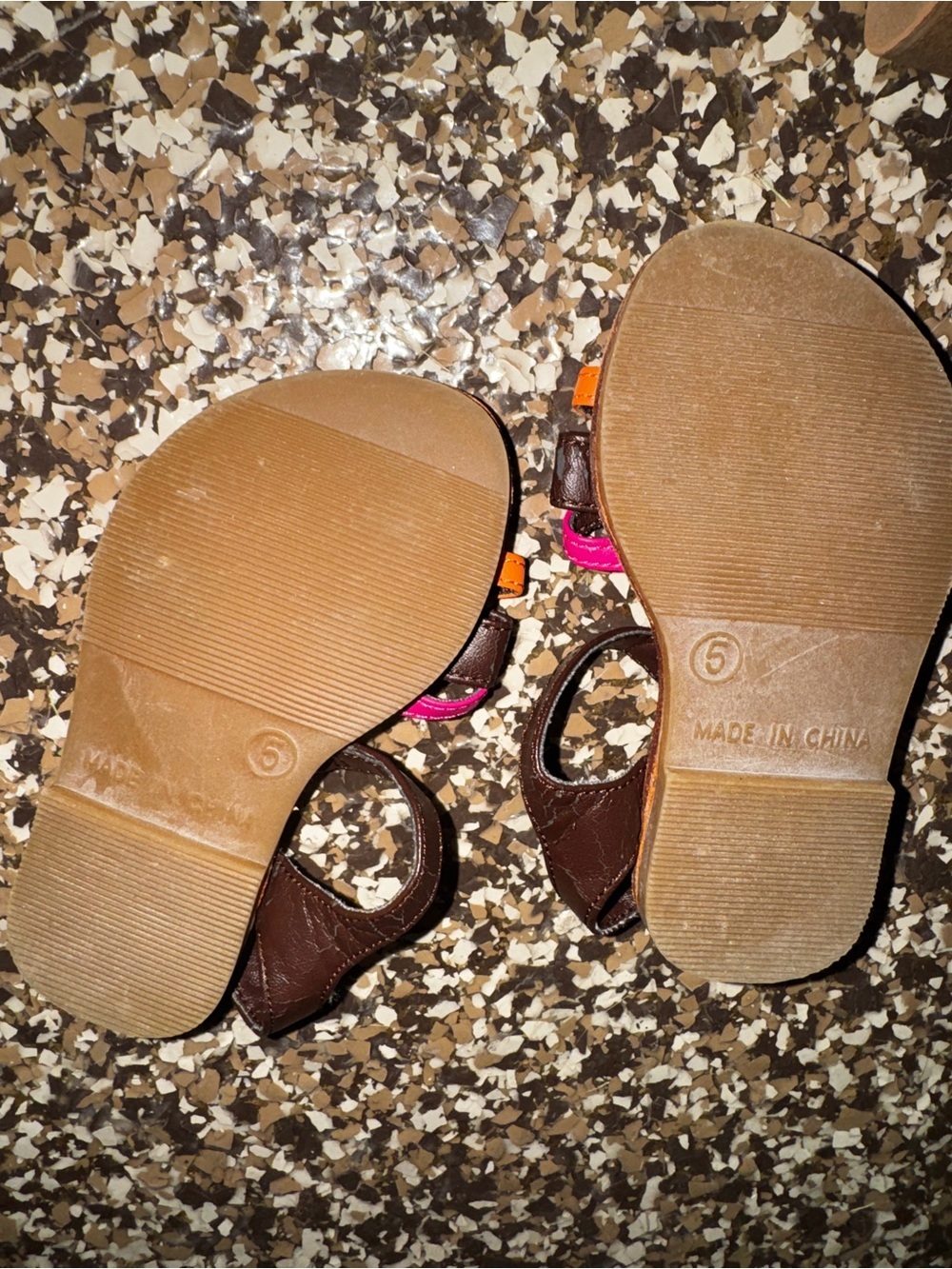 Toddler Girls Shoe Bundle Size 5/6/22 | Sparkle Dress Shoes, Sandals & Flats - Picture 8 of 9